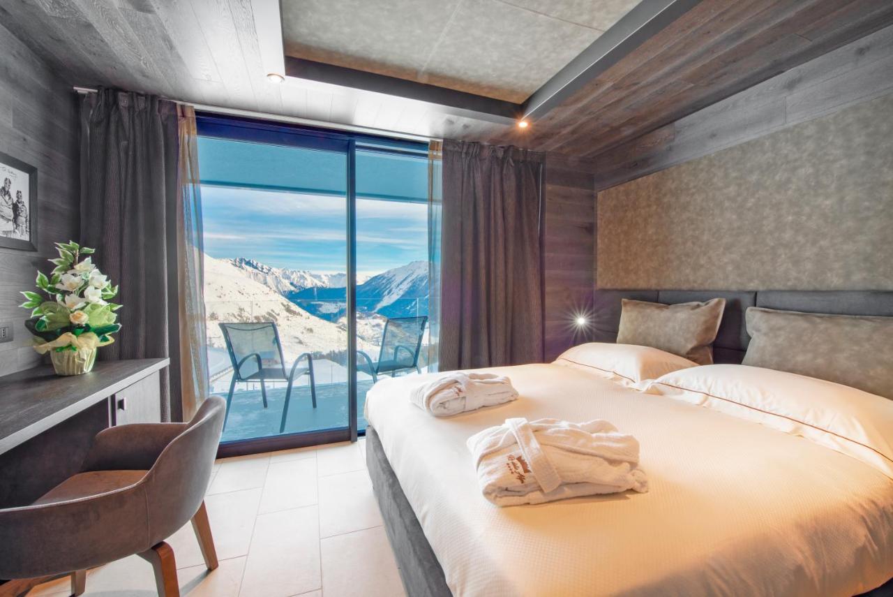Re Delle Alpi Resort & Spa, 4 Stelle Superior ลาตุยเล ภายนอก รูปภาพ