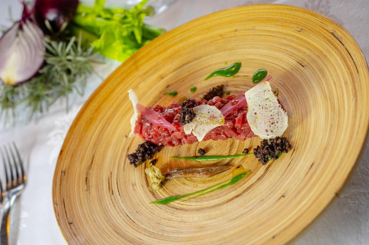 Re Delle Alpi Resort & Spa, 4 Stelle Superior ลาตุยเล ภายนอก รูปภาพ