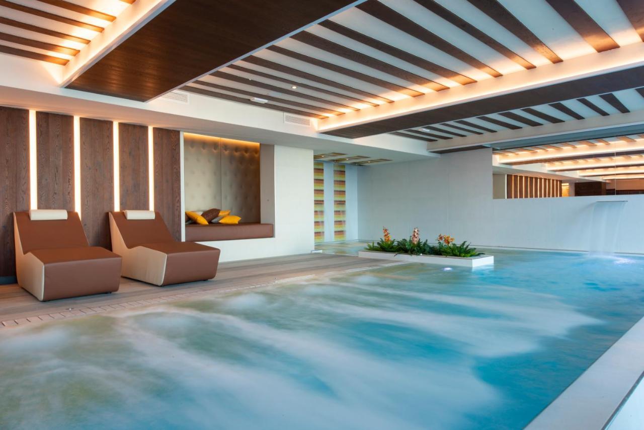Re Delle Alpi Resort & Spa, 4 Stelle Superior ลาตุยเล ภายนอก รูปภาพ