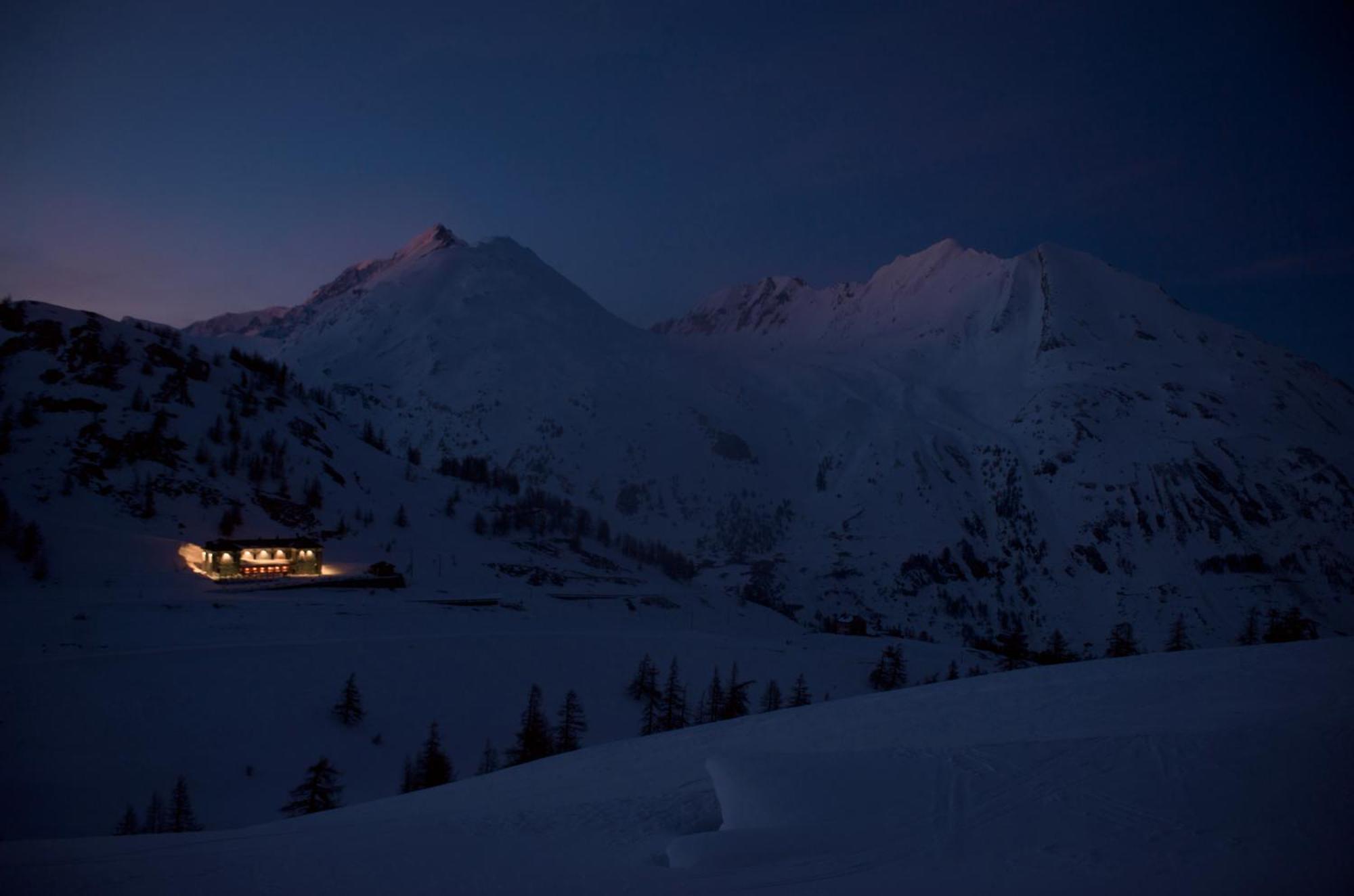 Re Delle Alpi Resort & Spa, 4 Stelle Superior ลาตุยเล ภายนอก รูปภาพ